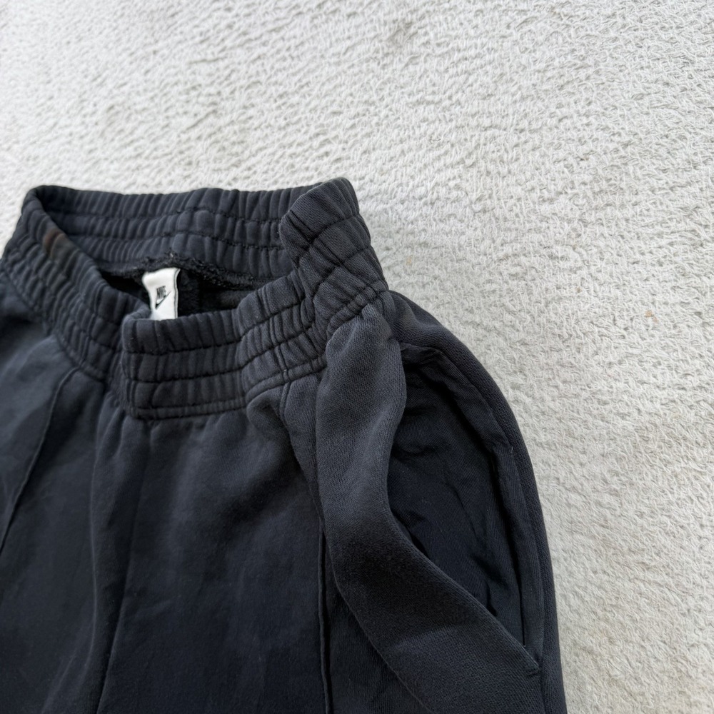 Nike Sweatpants Mens Small Black Sportswear Club Fleece Joggers Gym Active - Picture 4 of 10